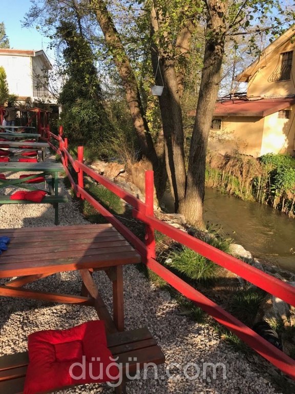 Birçe Kahvaltı Bahçe