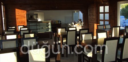 Amadeus Motel & Havuz