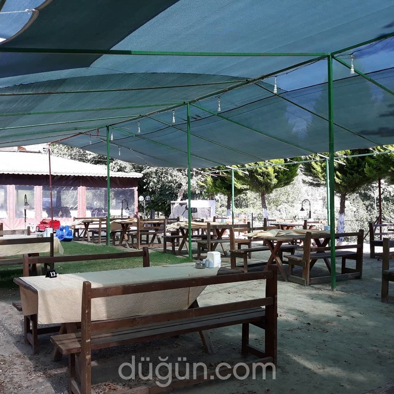 Beyaz  Papatya Kahvaltı Salonu