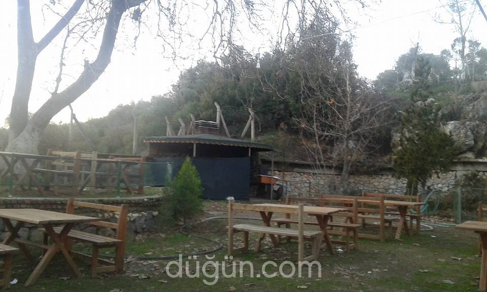 Beyaz  Papatya Kahvaltı Salonu