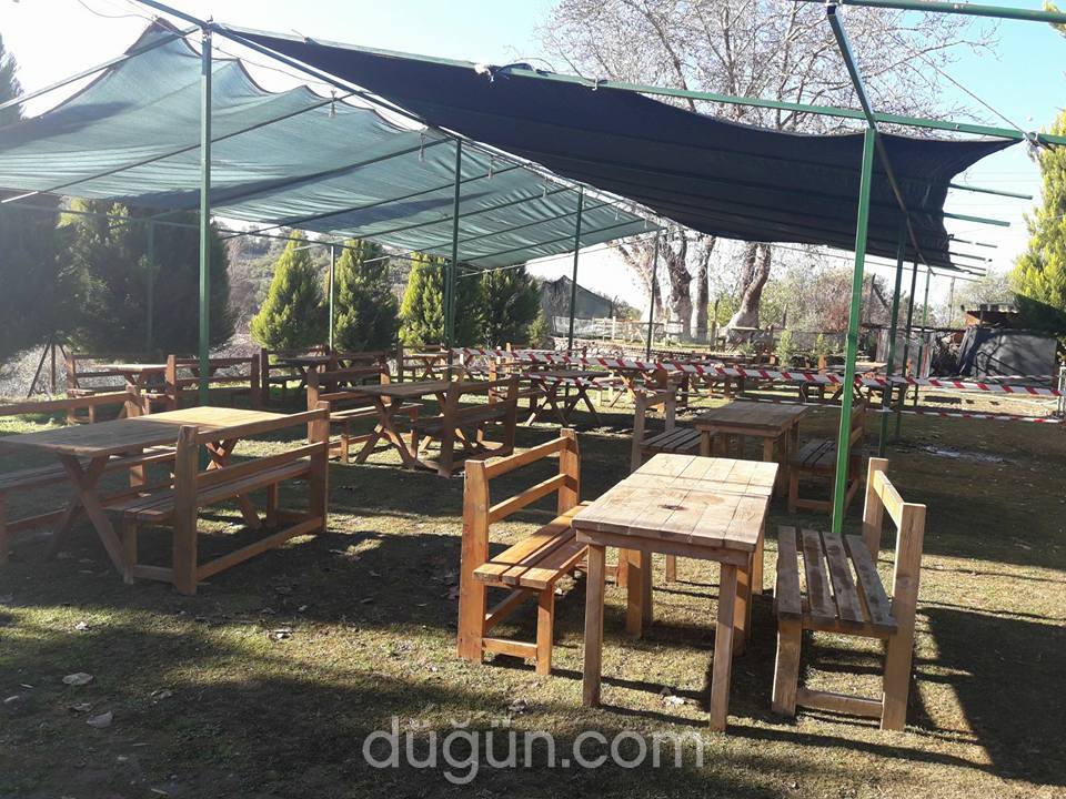 Beyaz  Papatya Kahvaltı Salonu