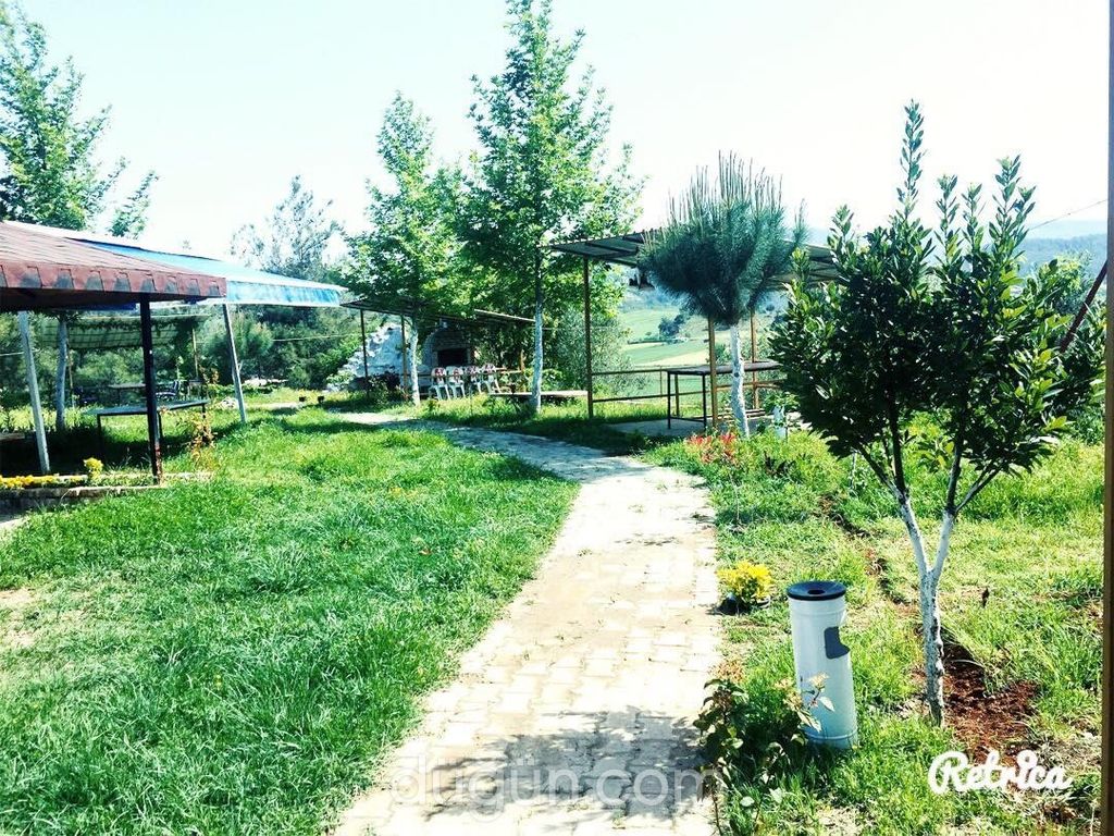 Rambo'nun Yeri Kır Bahçesi