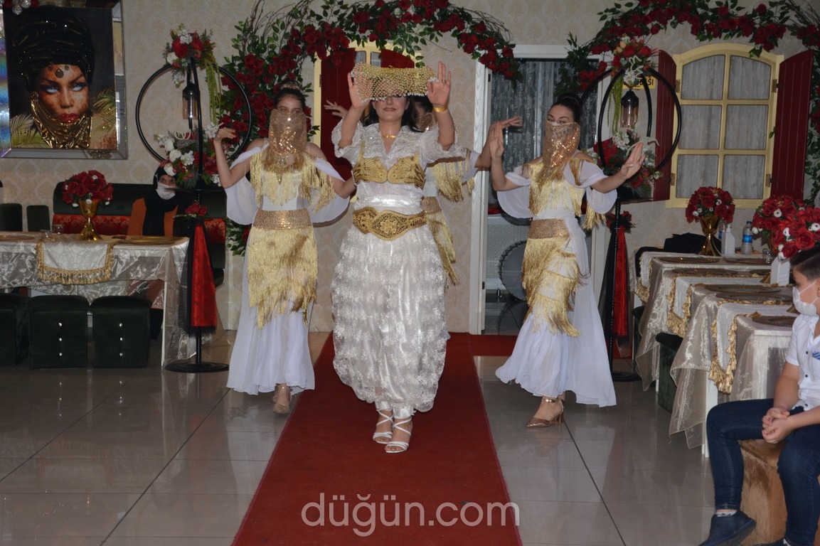 Vaye Kına Evi Kına ve Bekarlığa Veda Mekan İstanbul