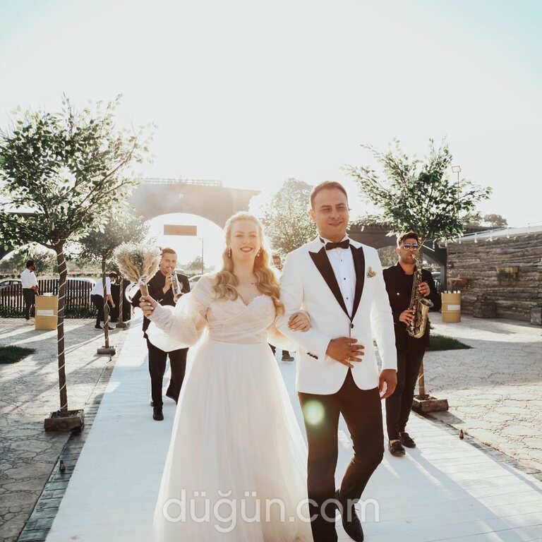 Royal Garden Kır Düğün Salonları