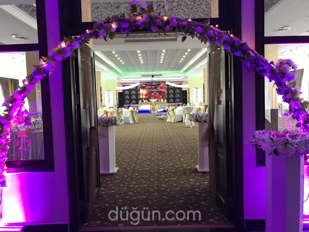 Eser Diamond Hotel & Convention Center