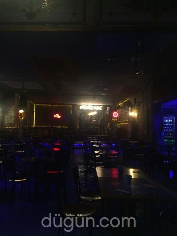 Nevizade Cafe & Bar