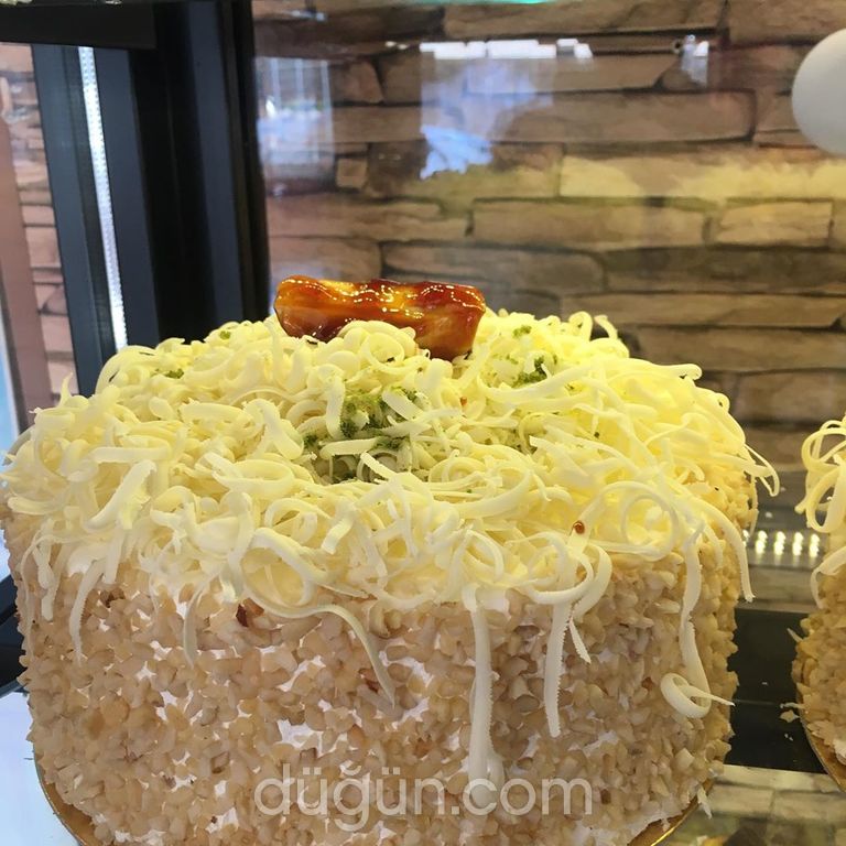 Çilek Pastanesi Düğün Pastası Yalova