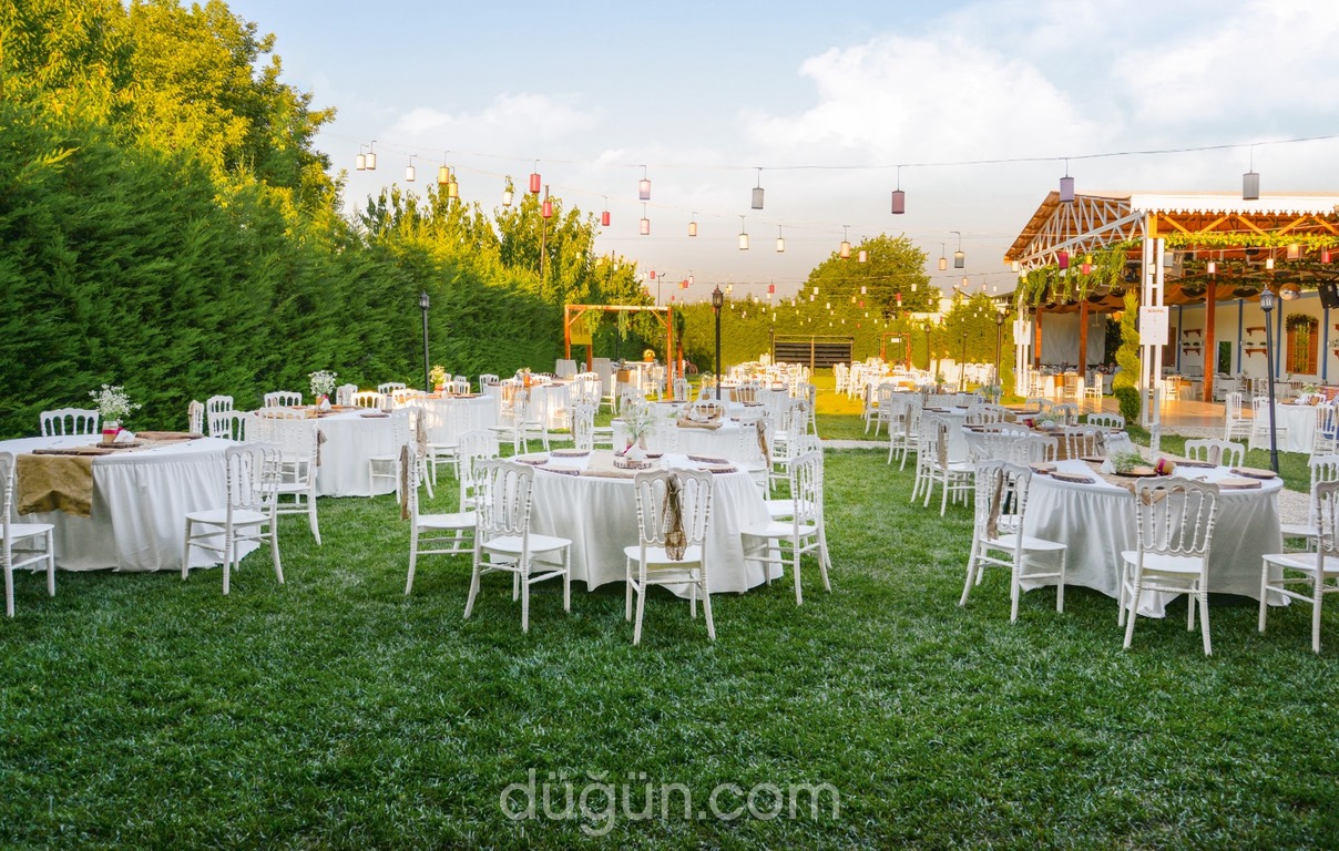 Botanik Garden Otantik Bahçe Fiyatları - Kır Düğünü Bursa