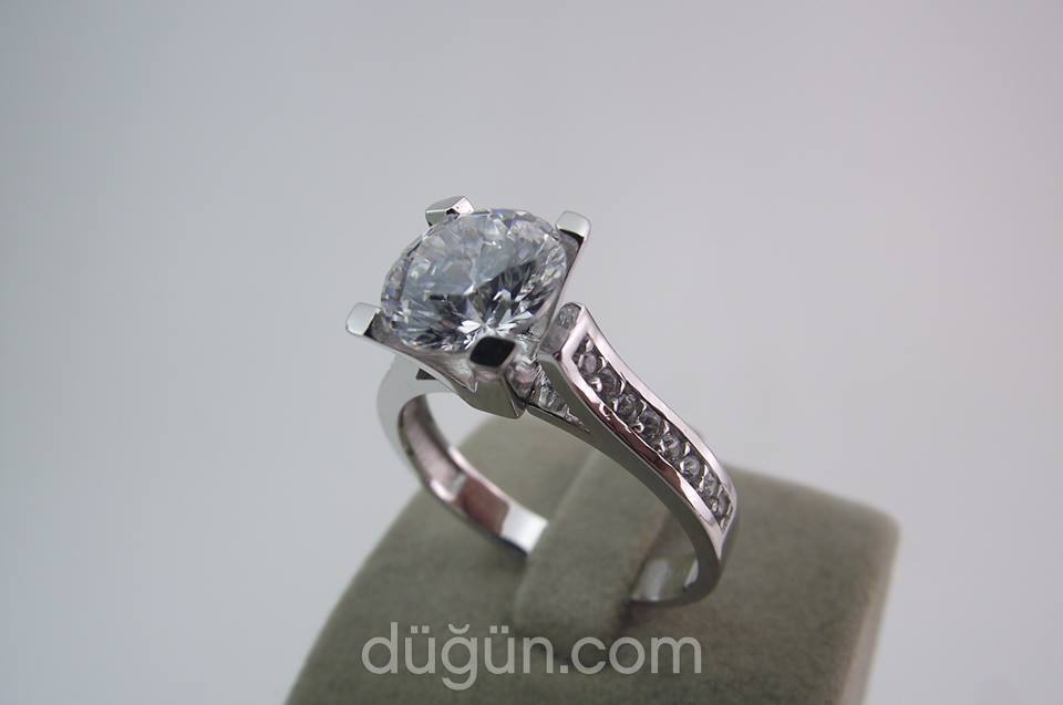 Nebil Gold & Diamond