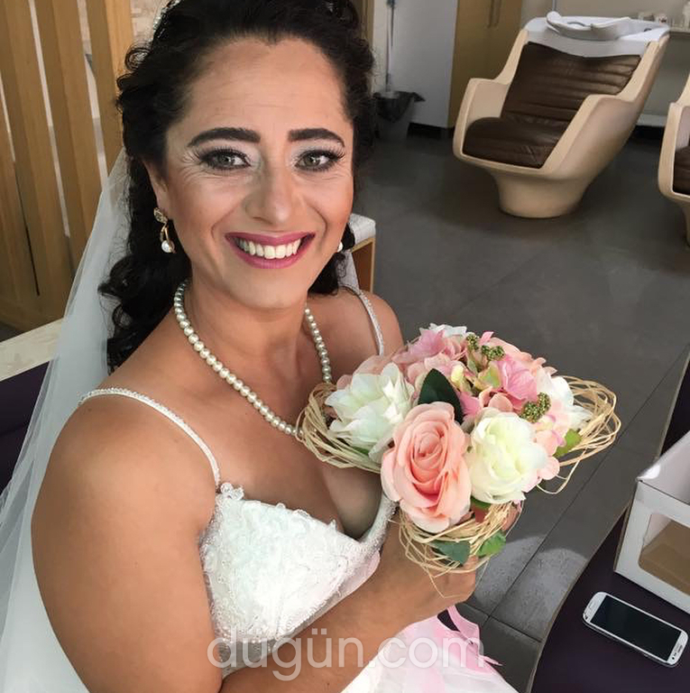 Salon Ebru