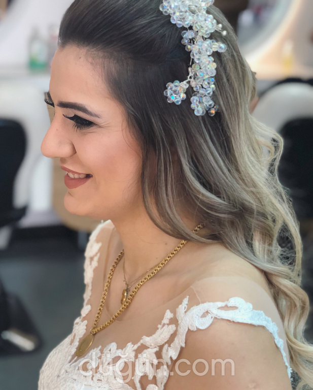 Salon Ebru