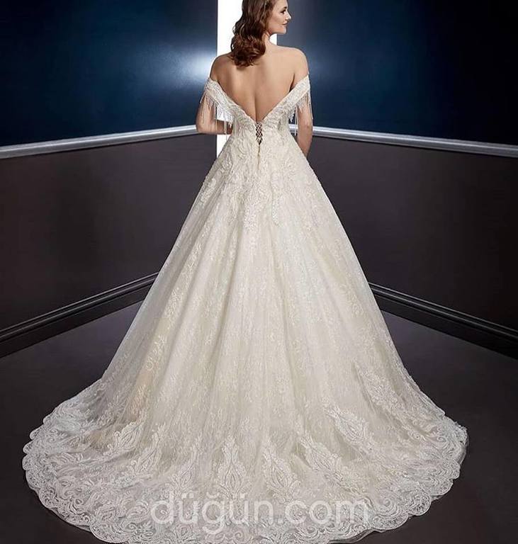 Savana Kuaför & Gelinlik