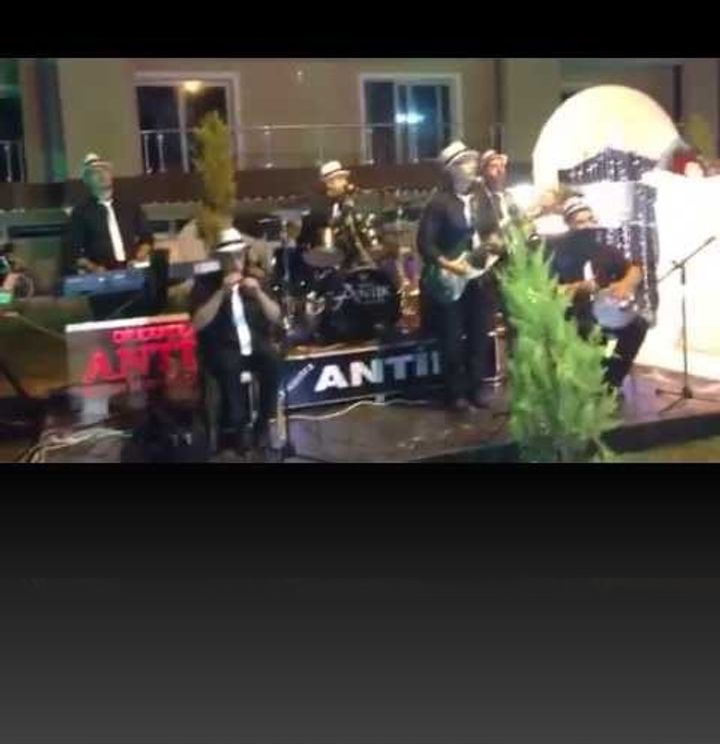 Orkestra Antik