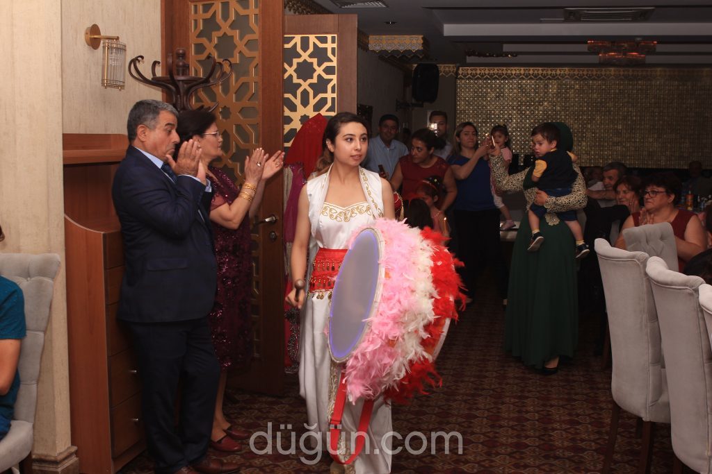 İncili Kaftan ve Kına Organizasyonu