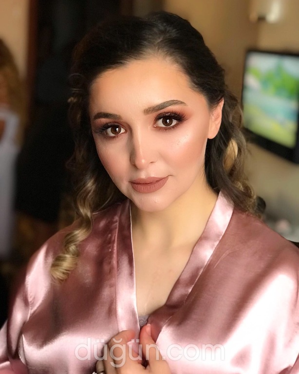 Tuğçe Yıldız Hair and Makeup Studio