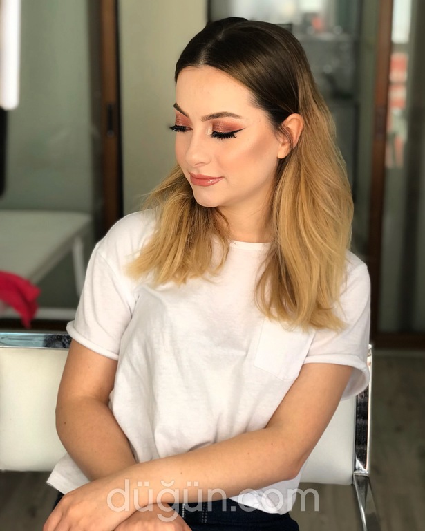 Tuğçe Yücel Makyaj Stüdyosu