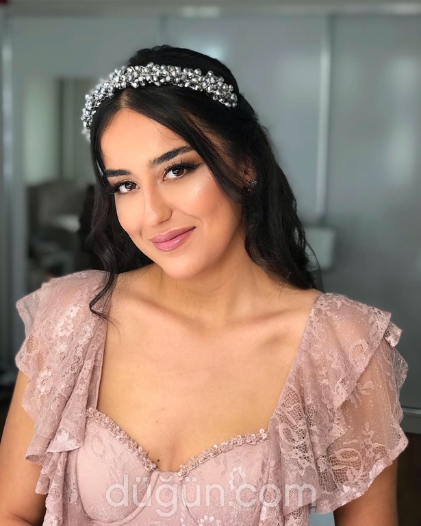 Tuğçe Yücel Makyaj Stüdyosu