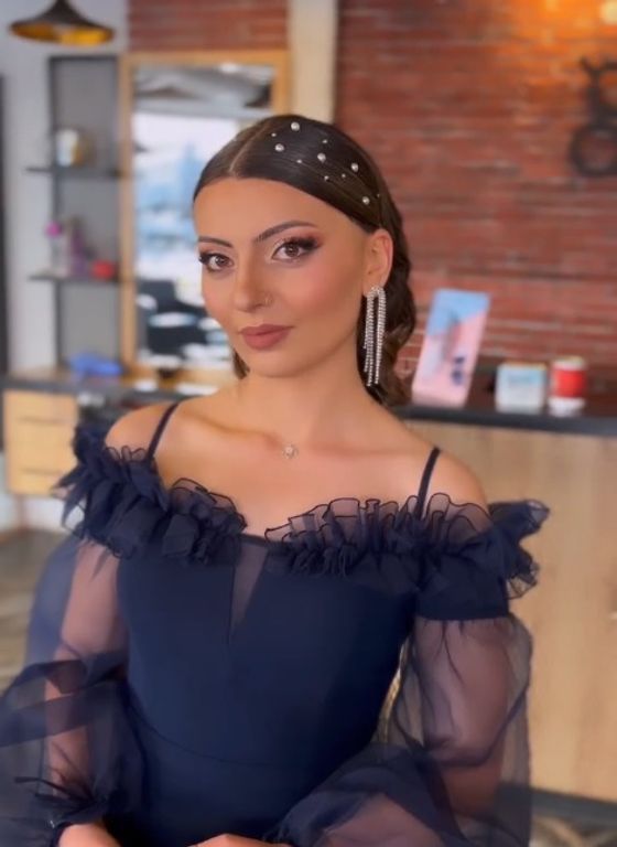Cihan Bayan Kuaförü