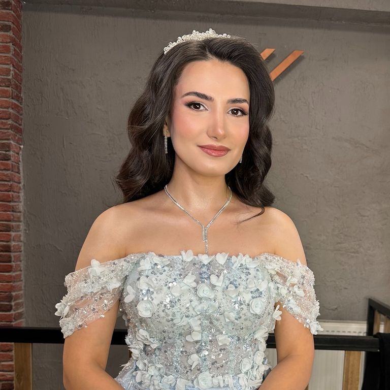 Bora Bayan Kuaförü