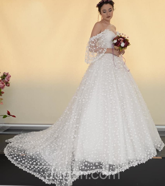 En Kübra Moda Evi Gelinlik Ankara
