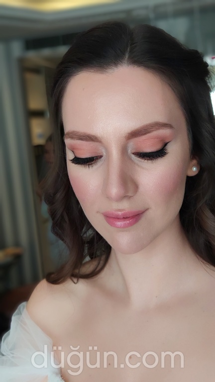 Yasemin Genel Make Up