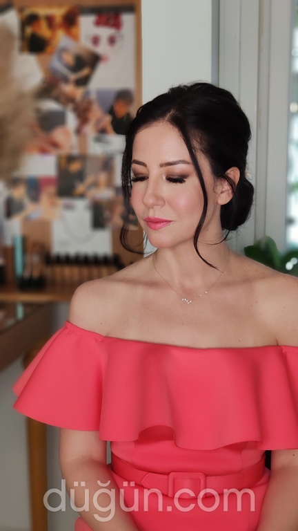 Yasemin Genel Make Up