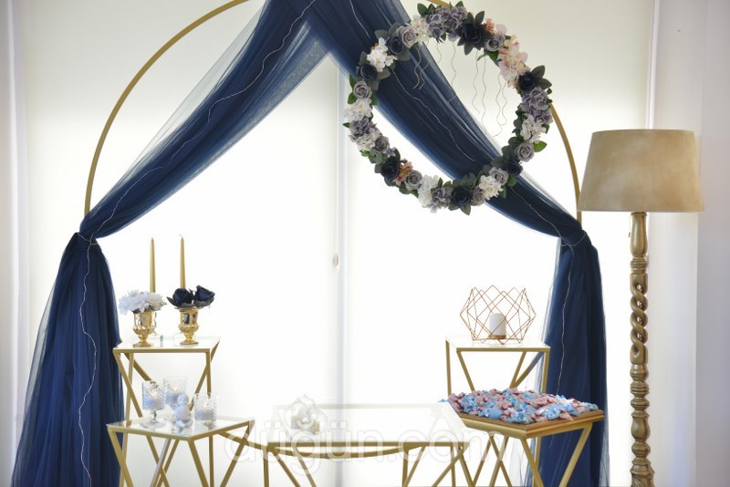 Mia Nora Parti & Organizasyon