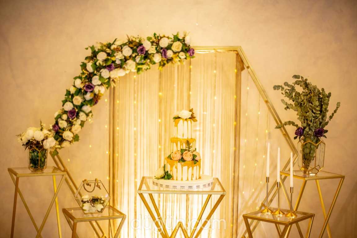 Mia Nora Parti & Organizasyon