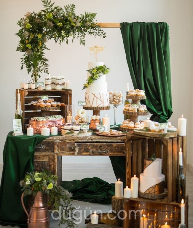 Mia Nora Parti & Organizasyon