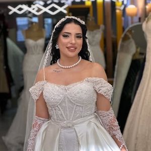 Kuğu Gelinlik ve Kuaför