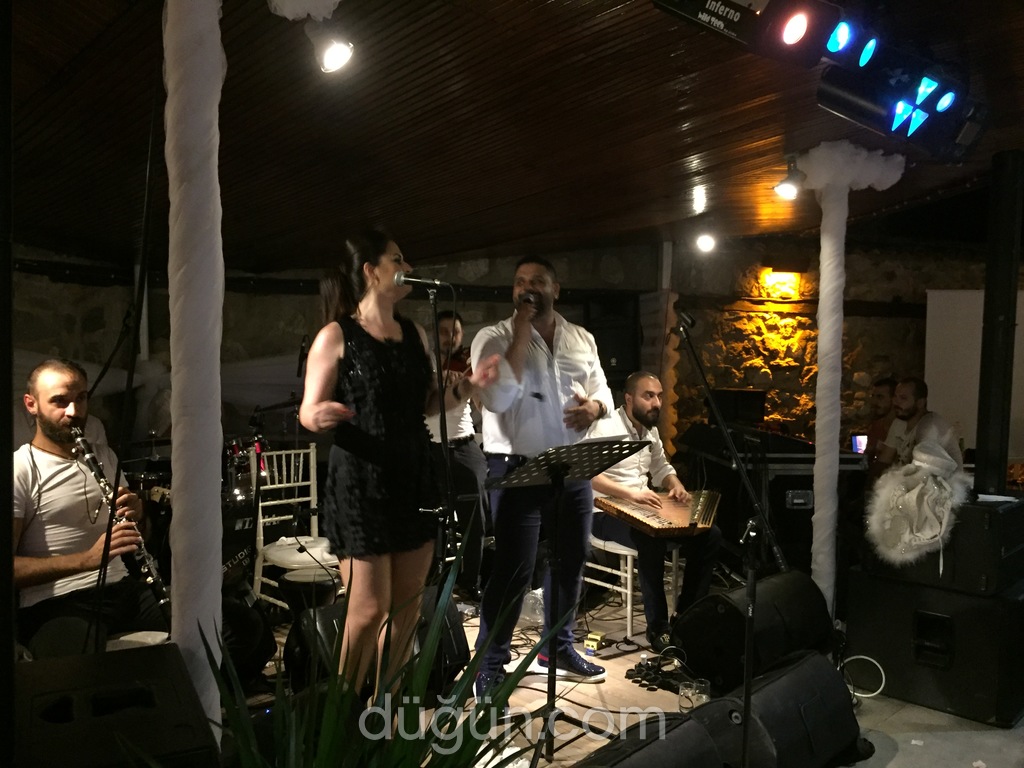 Halil Özkıral ve Orkestrası