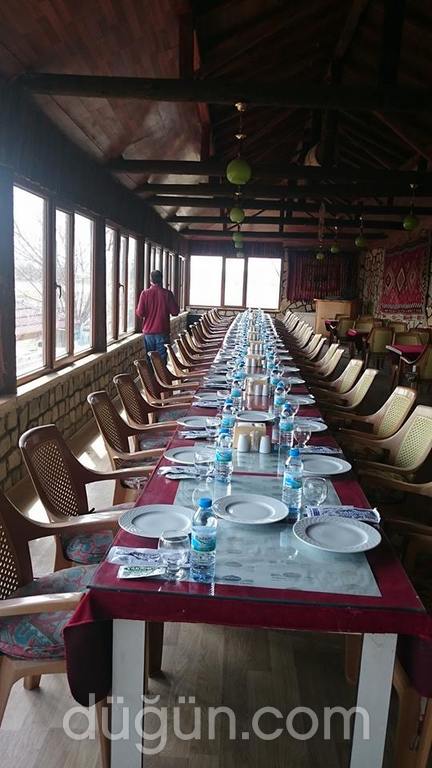 Yakamoz Alabalık Tesisleri