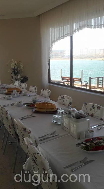 Tödürge Gölü Mola Restaurant