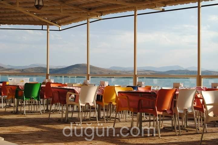 Tödürge Gölü Mola Restaurant