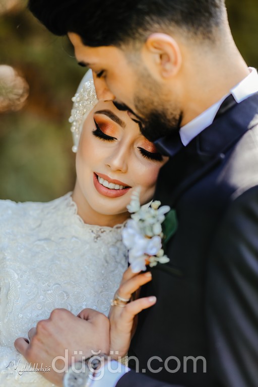 Mutluluk Bekçisi