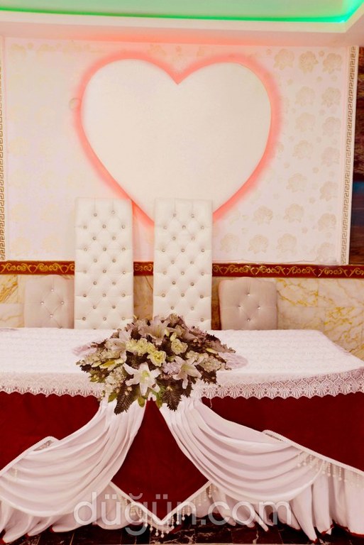 Lara Park Tuana Düğün Salonu