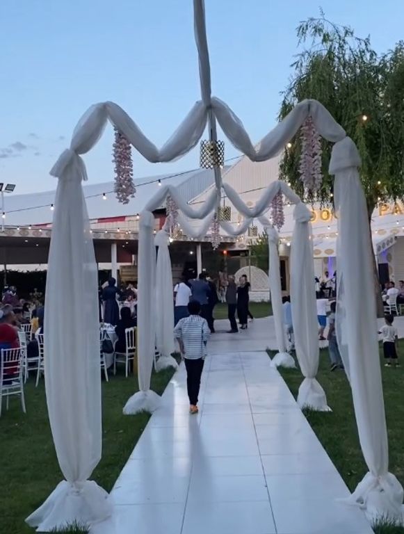 Doğal Park Kır Düğün Salonu
