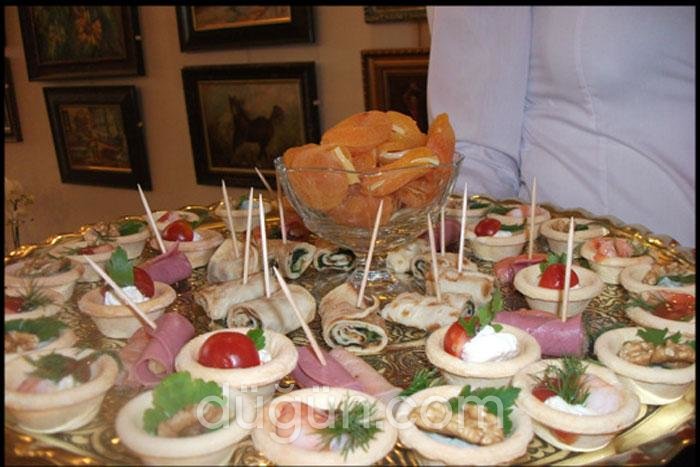 Yasmin Catering Davet