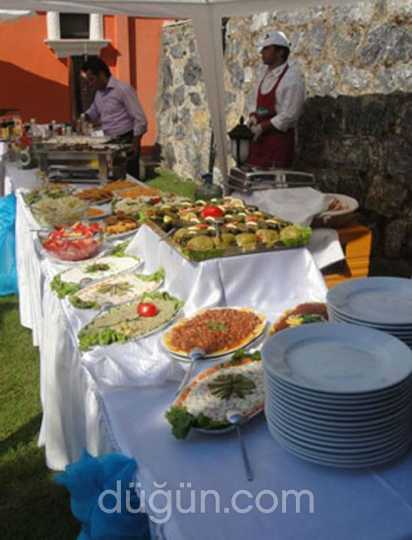 Yasmin Catering Davet