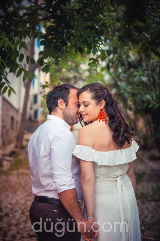 Bir Anı Fotoğraf Studio