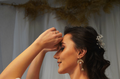 Yasemin Gelinlik & Modaevi