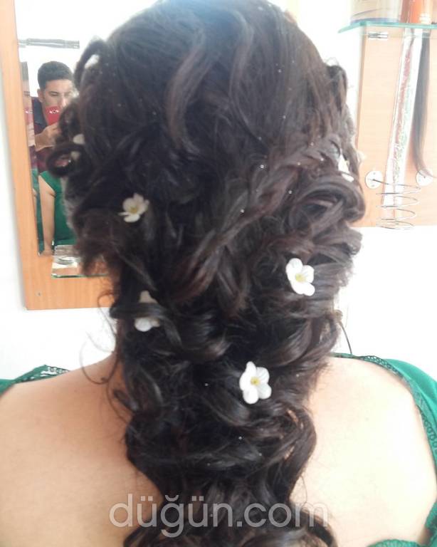 Salon Deniz Barış Kuaför