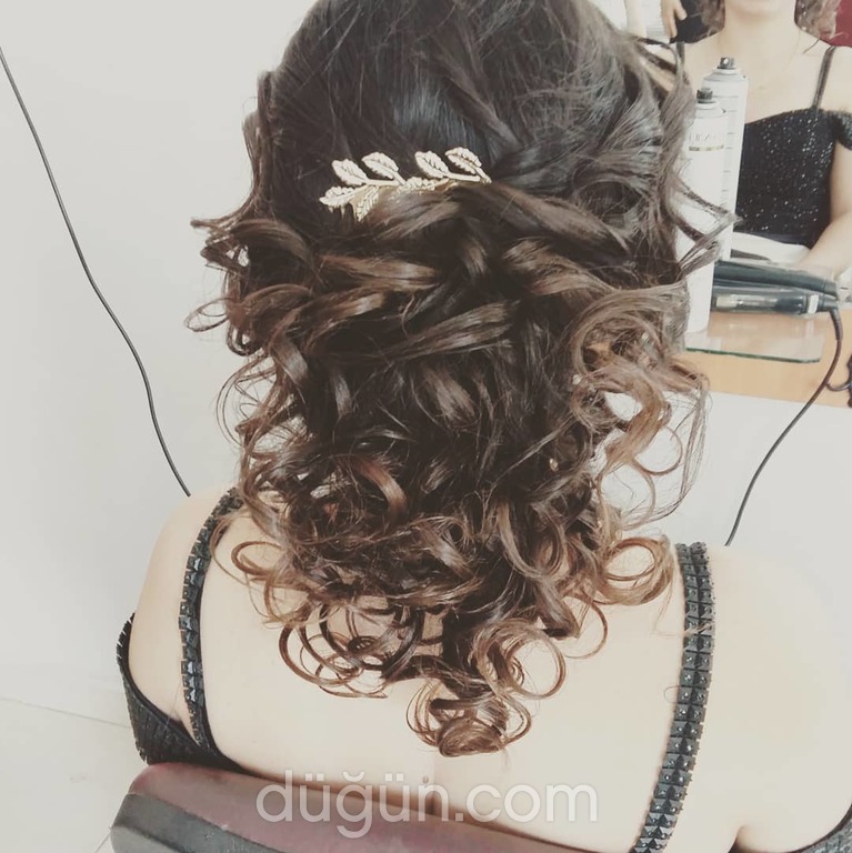 Salon Deniz Barış Kuaför