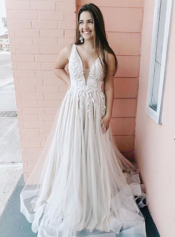 Dcey Bridal Jack Sullivan V Yaka Düz Kesim Göğüs Dekolteli Gelinlik