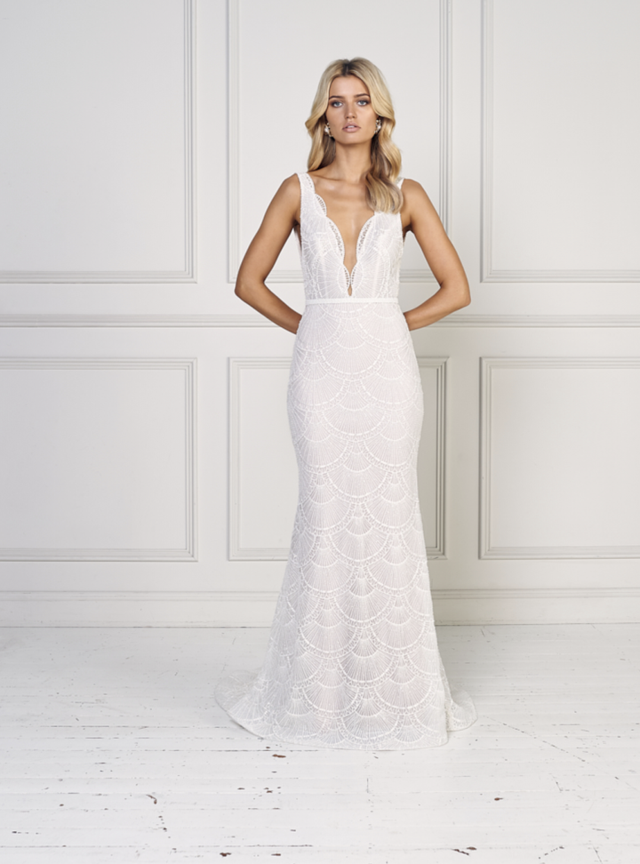 Dcey Jane Hill- Luella Gelinlik