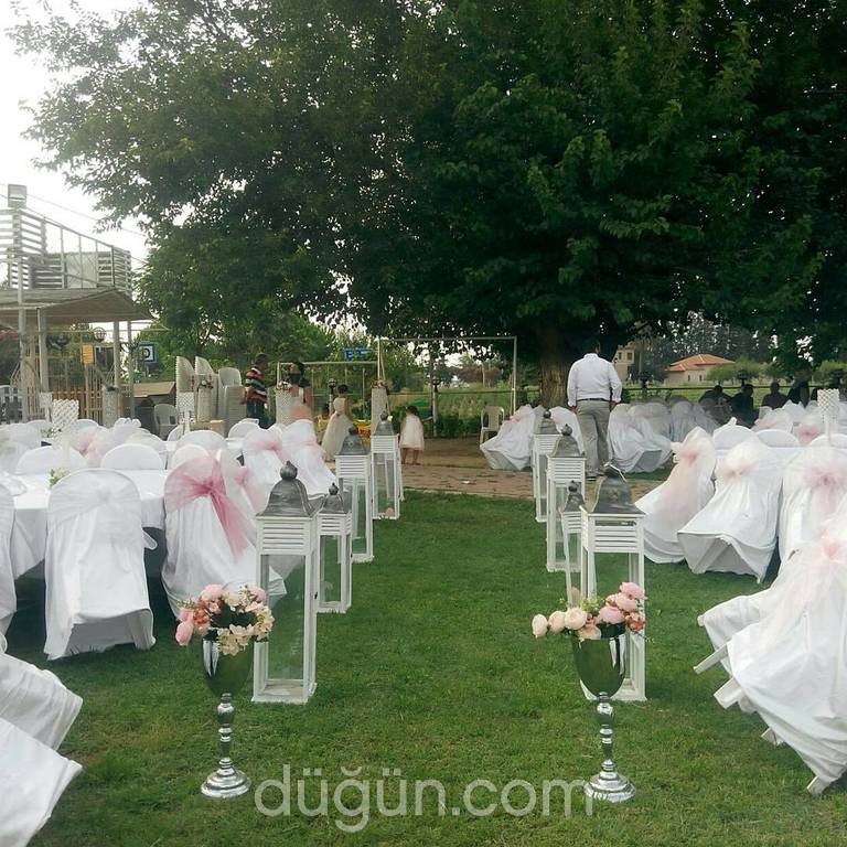 Begonvil Cafe & Kır Bahçesi