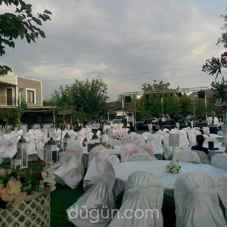 Begonvil Cafe & Kır Bahçesi