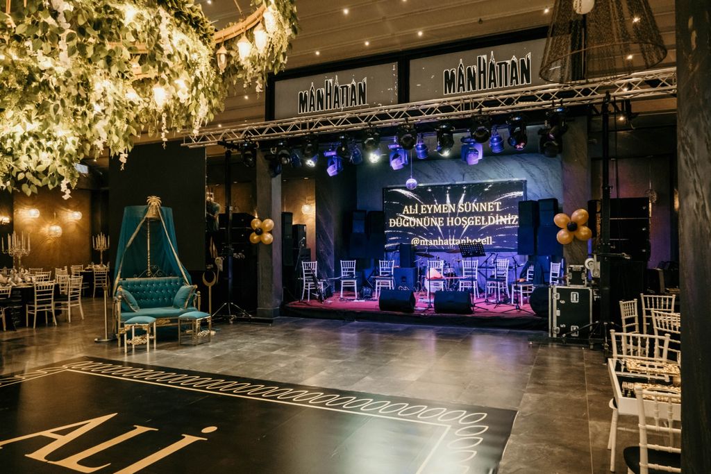 Manhattan Hotel & Balo Salonu