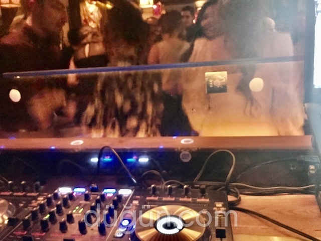 DJ Buğra İkizoğlu