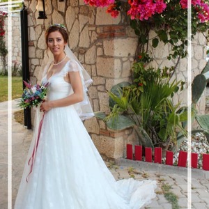 Nükhet Gelen Gelinlik & Tasarım Atölyesi 25
